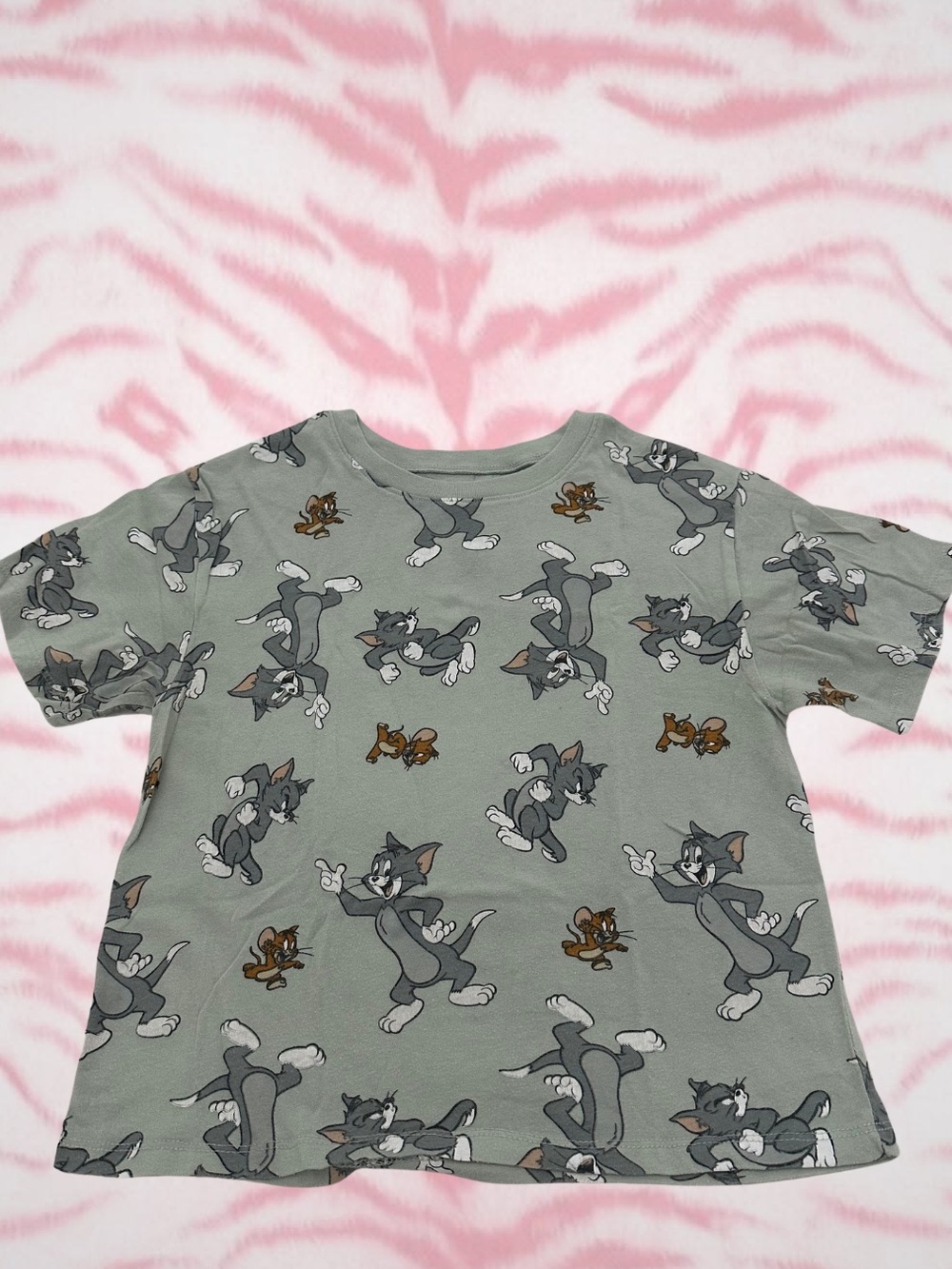 Love Tribe Gray Tom & Jerry Allover Graphic Tee